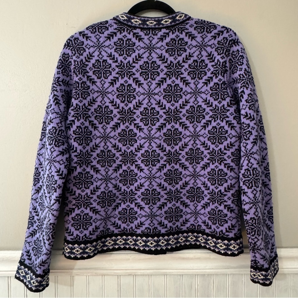 Vintage L.L. Bean 100% Lambs Wool Cardigan Sweater Purple Metal Button Up Size S - Picture 2 of 7
